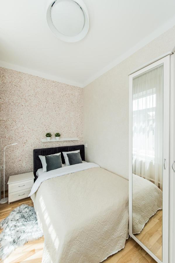 Lovely 1-Bedroom Apartment In Kaunas Old Town Esterno foto