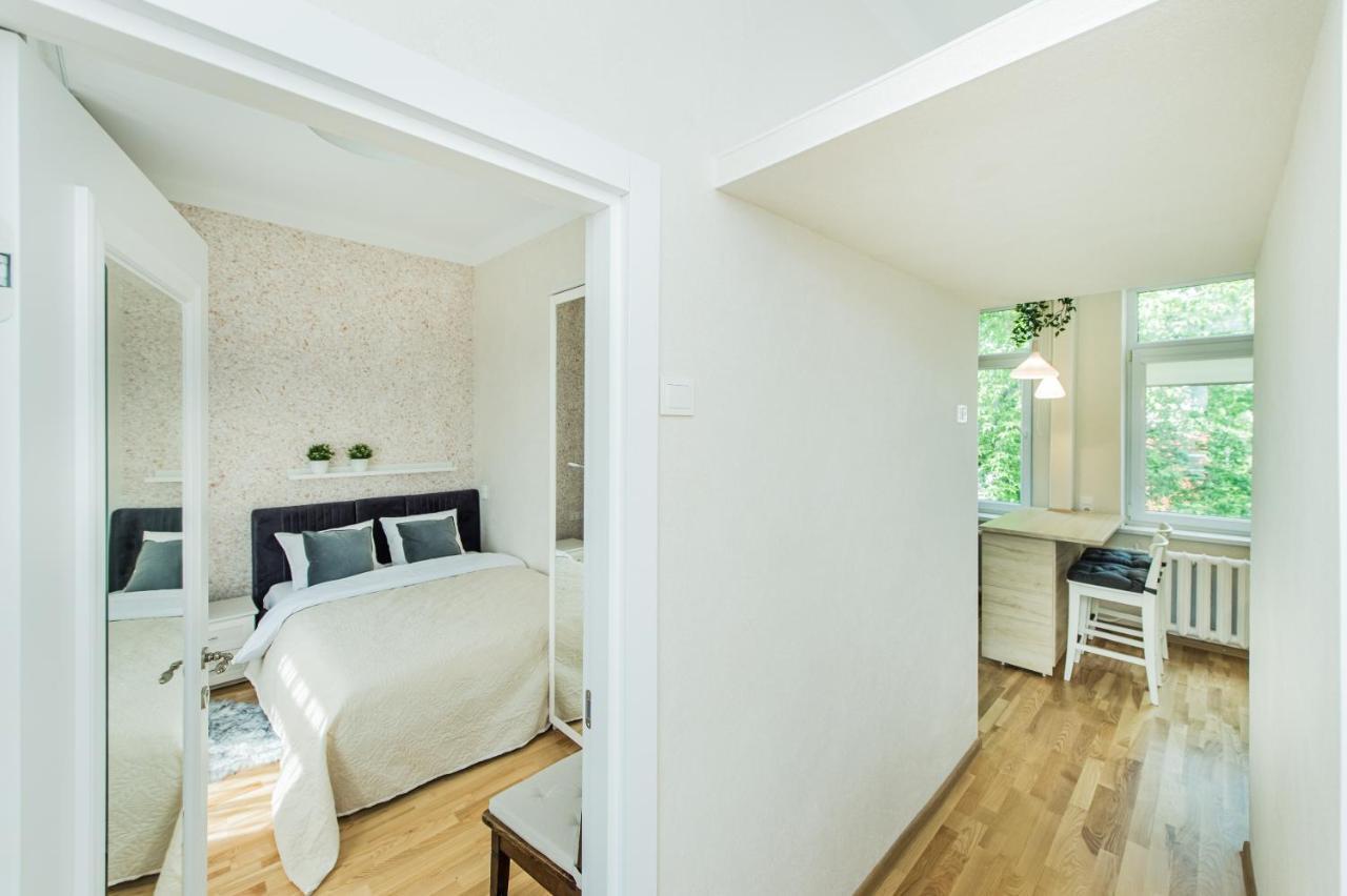 Lovely 1-Bedroom Apartment In Kaunas Old Town Esterno foto